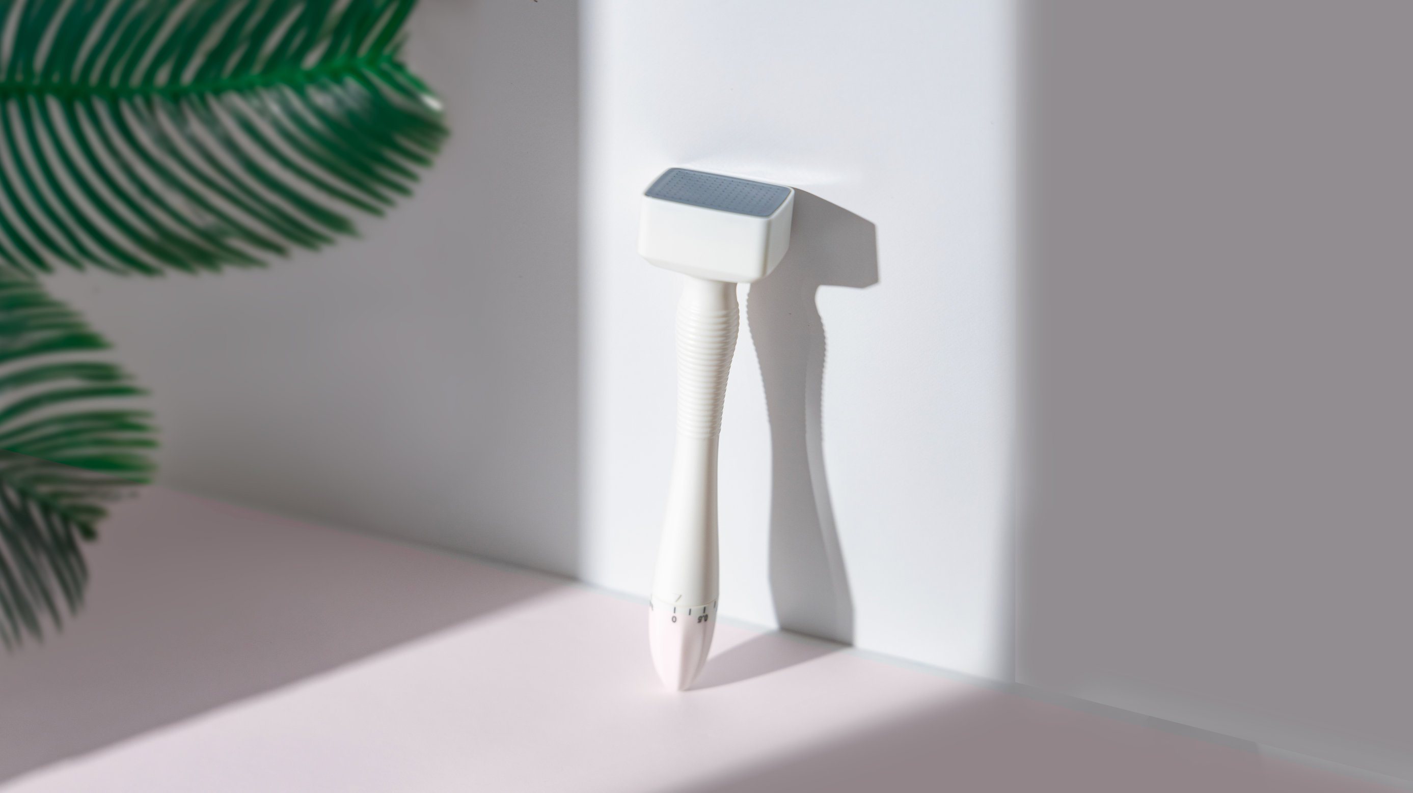 Dermastamp with 140 needles